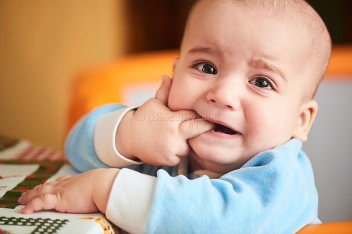 Signs Of Teething in Babies