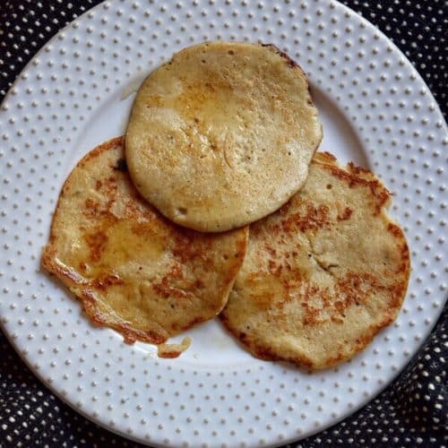 Eggless Banana Oats Pancakes Recipe for Babies and Toddlers Finger