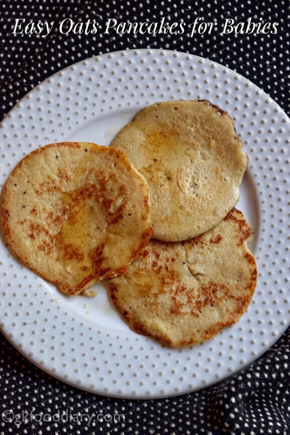 Eggless Banana Oats Pancakes Recipe for Babies and Toddlers