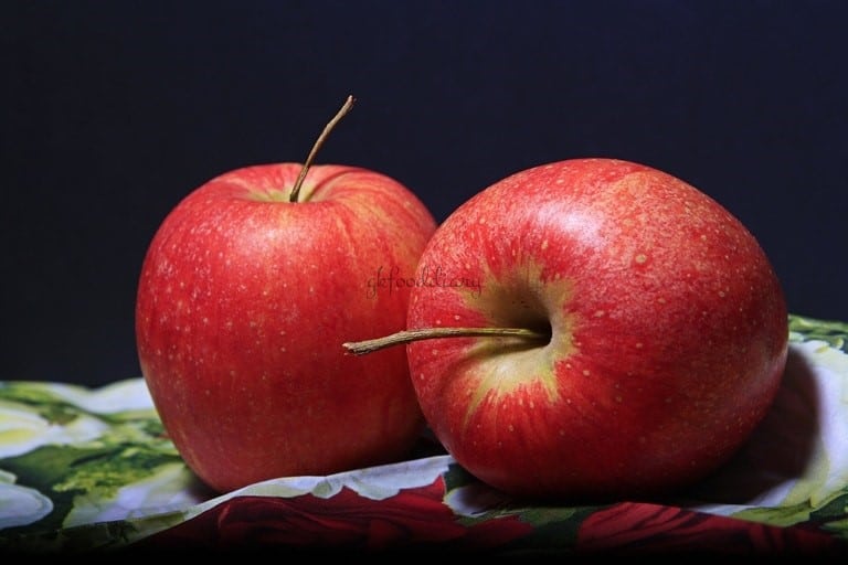 Apples - High Fiber-rich Foods for Babies